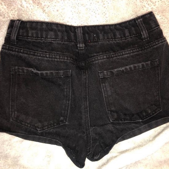 Shorts - Picture 2 of 2